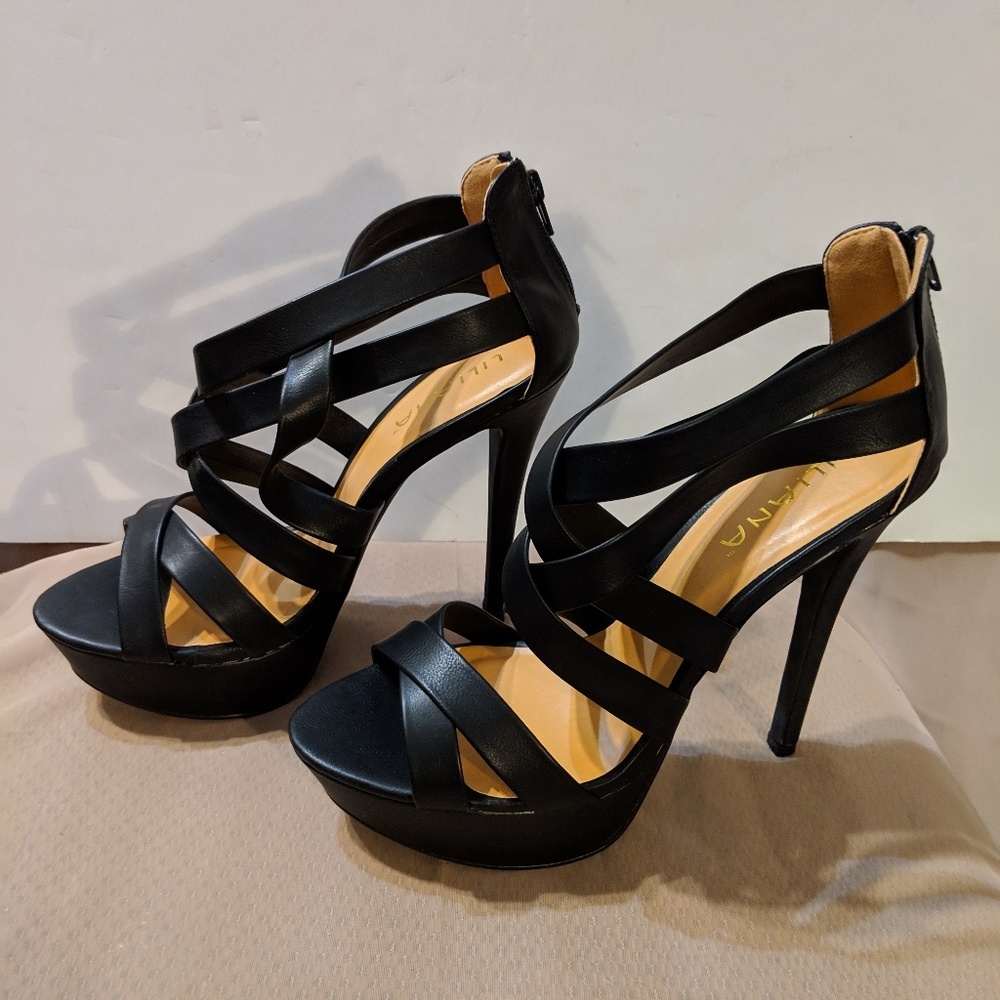 Platform high heel shoes